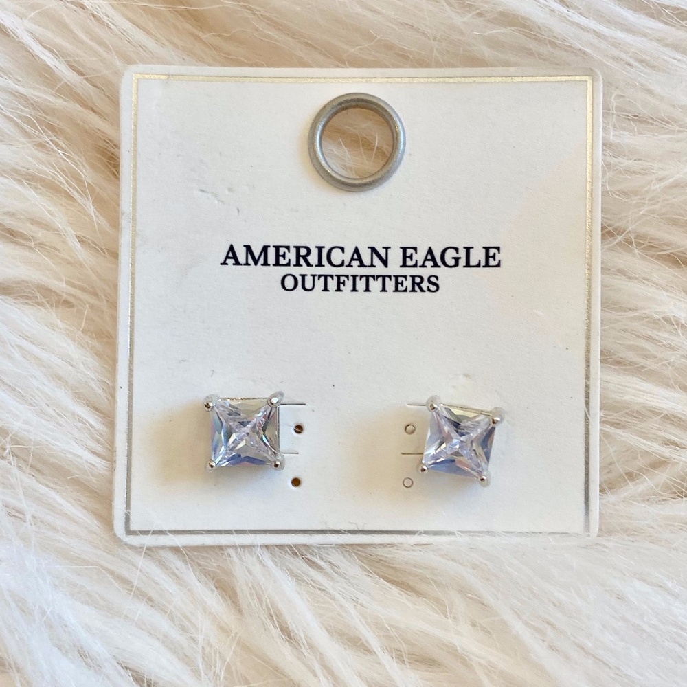 American Eagle Outfitters Princesss Cut Earrings